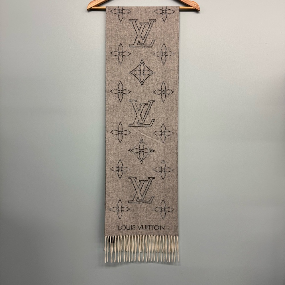 Louis Vuitton Scarf